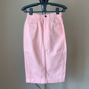 CUTE! Madewell pink jean skirt size 24